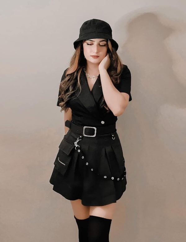 Jngrtsyjvip Fashion  Black Pleated Mini Skirt with Chain High Waisted Tennis Skirt